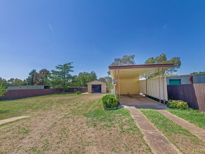 79 Fitzroy Avenue, Cowra NSW 2794