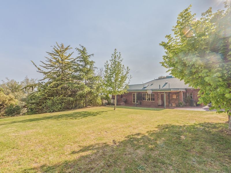 5 Bennelong Place, Cowra NSW 2794