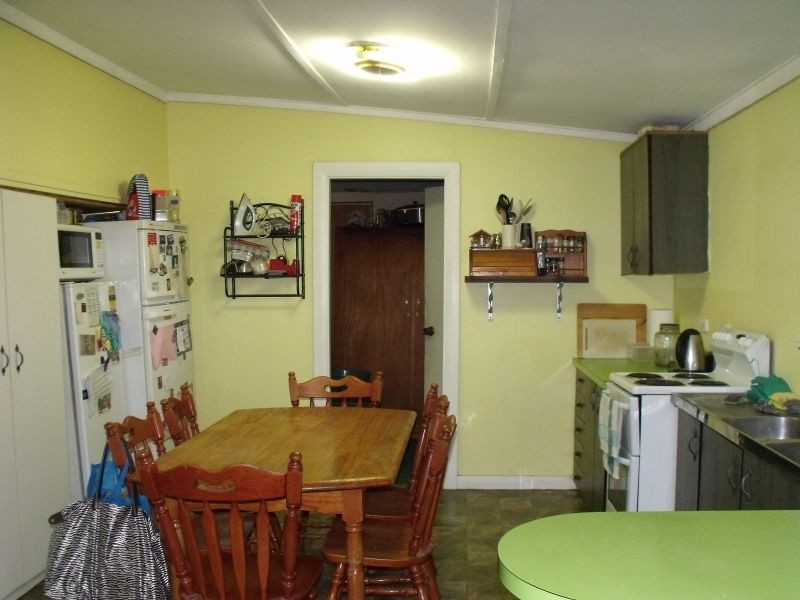 26 Robinson Street, Woodstock NSW 2793