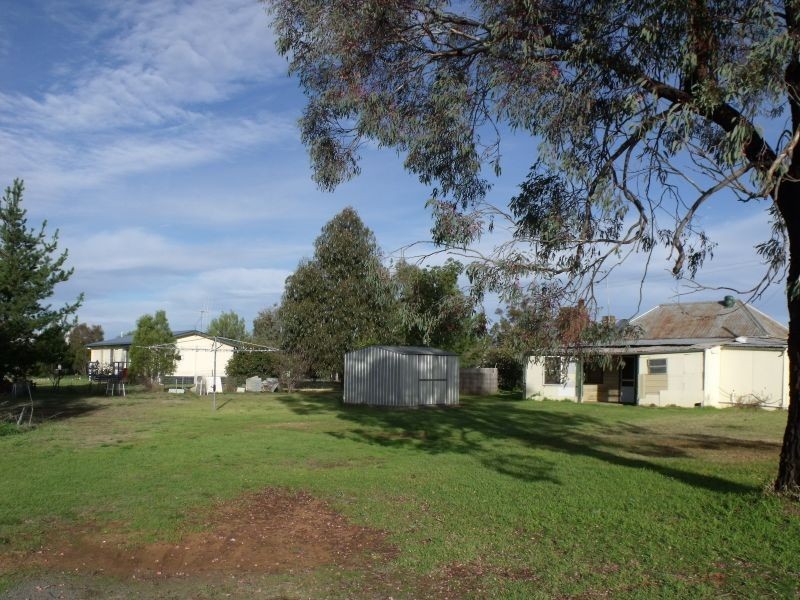 26 Robinson Street, Woodstock NSW 2793