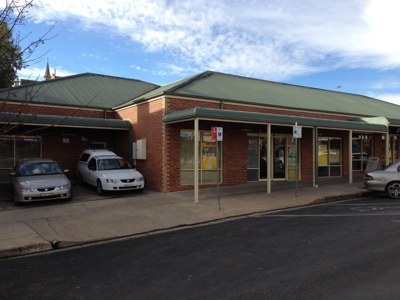 28 Kendal Street, Cowra NSW 2794