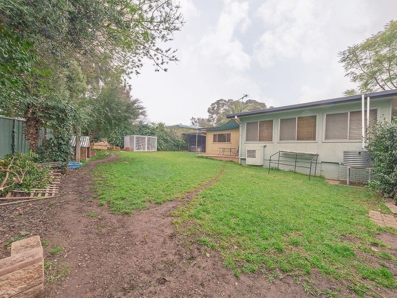 24 Pitt Street, Cowra NSW 2794