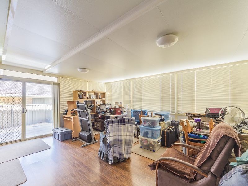 15 Taronga Drive, Cowra NSW 2794