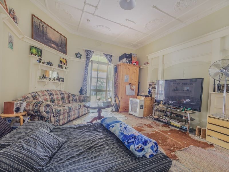 28 Argoon Street, Cowra NSW 2794