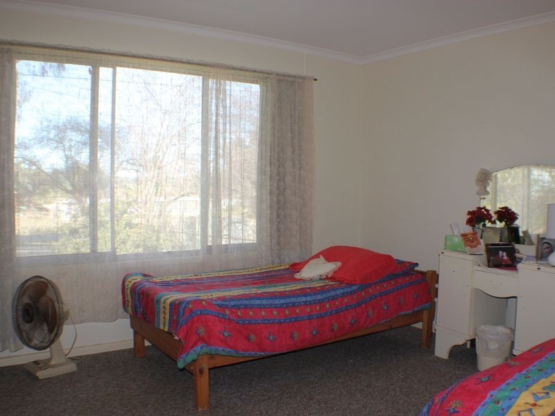 64 Lynch Street, Cowra NSW 2794