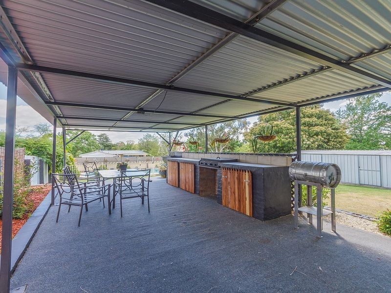 13 Lyall Street, Cowra NSW 2794
