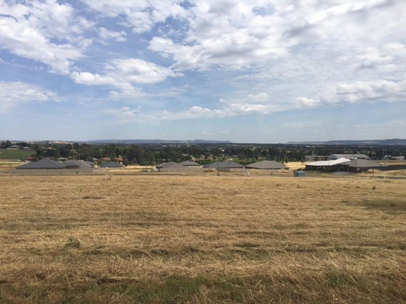 Chardonnay Hills Estate, Cowra NSW 2794