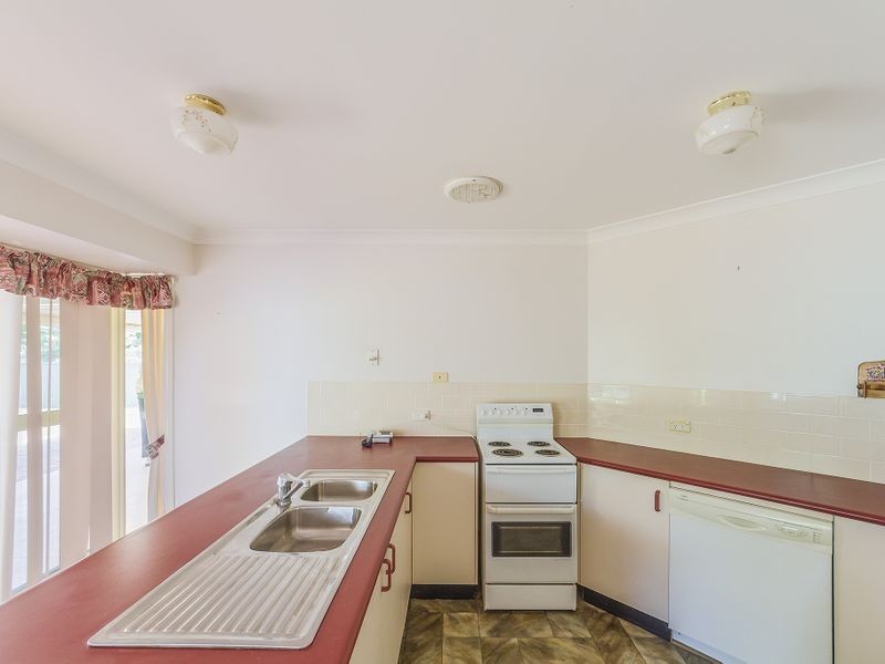 19 Hartley Street, Cowra NSW 2794