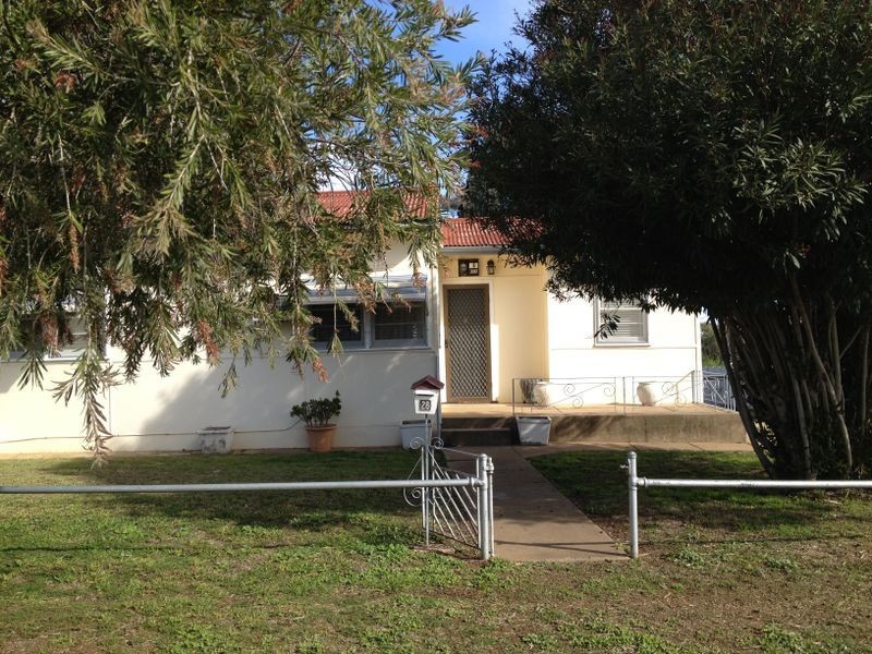 28 Mulyan Street, Cowra NSW 2794