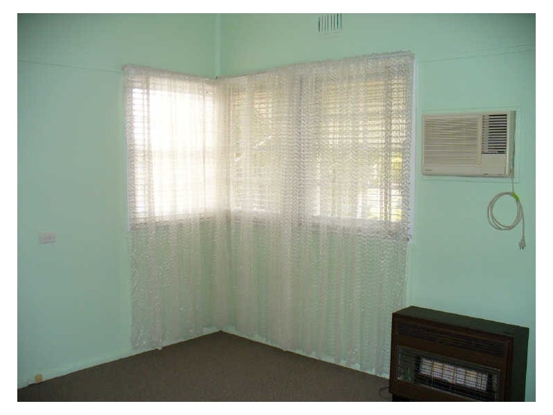 28 Mulyan Street, Cowra NSW 2794