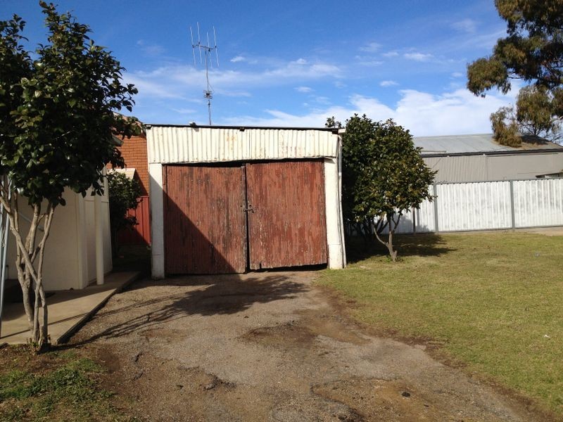 28 Mulyan Street, Cowra NSW 2794