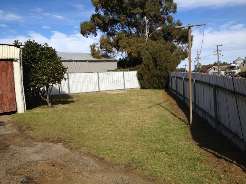 28 Mulyan Street, Cowra NSW 2794