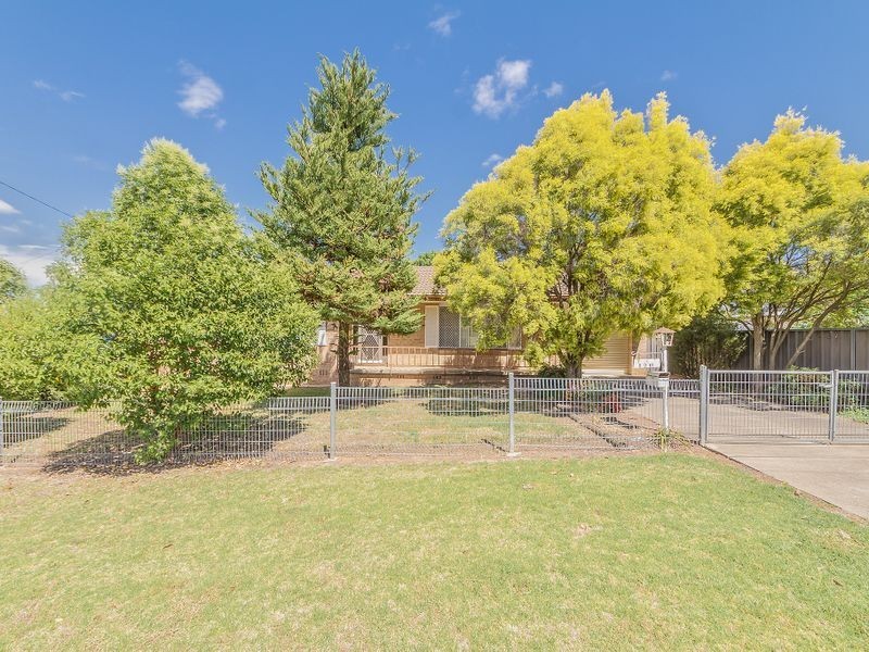 40 Bourke Street, Cowra NSW 2794