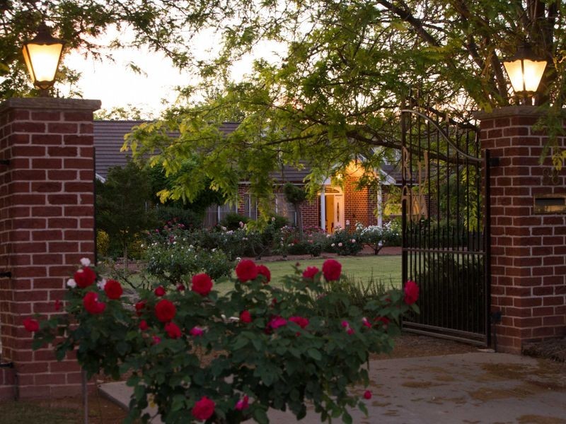 . RIVER PARK   River Park Rd, Cowra NSW 2794