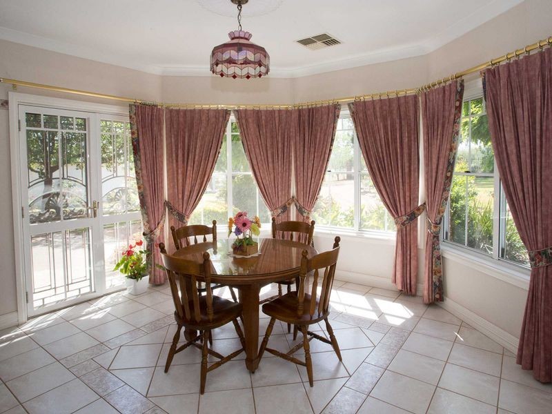 . RIVER PARK   River Park Rd, Cowra NSW 2794