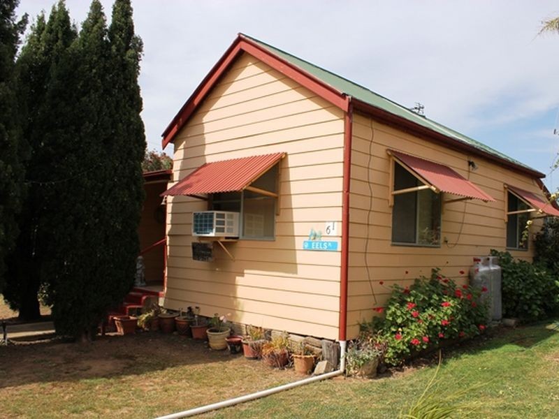61 Waugoola Street  (Woodstock via ), Cowra NSW 2794