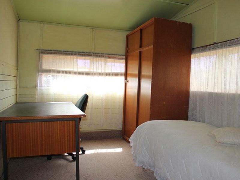 61 Waugoola Street  (Woodstock via ), Cowra NSW 2794