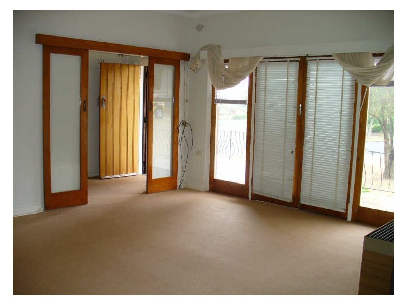 53 Lachlan Street, Cowra NSW 2794