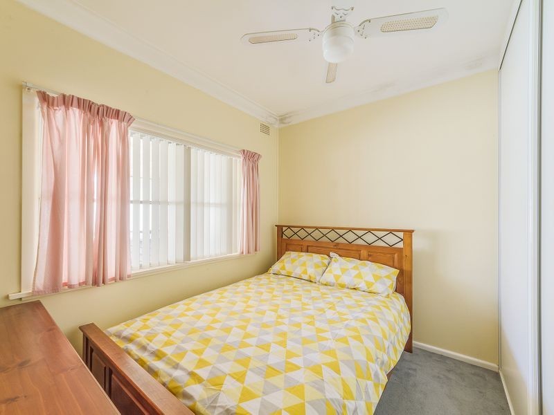 1 Newcombe Street, Cowra NSW 2794