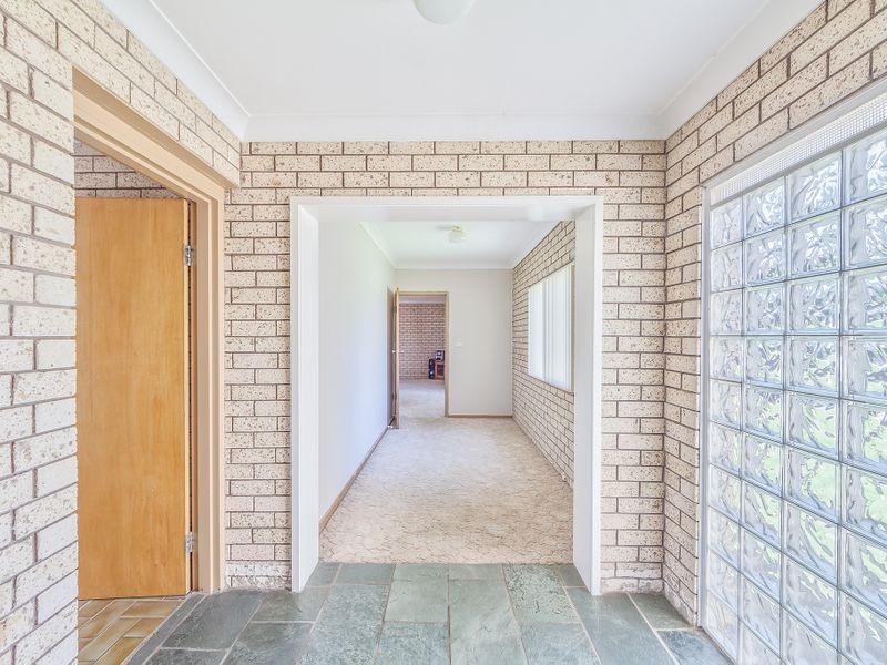1 Newcombe Street, Cowra NSW 2794