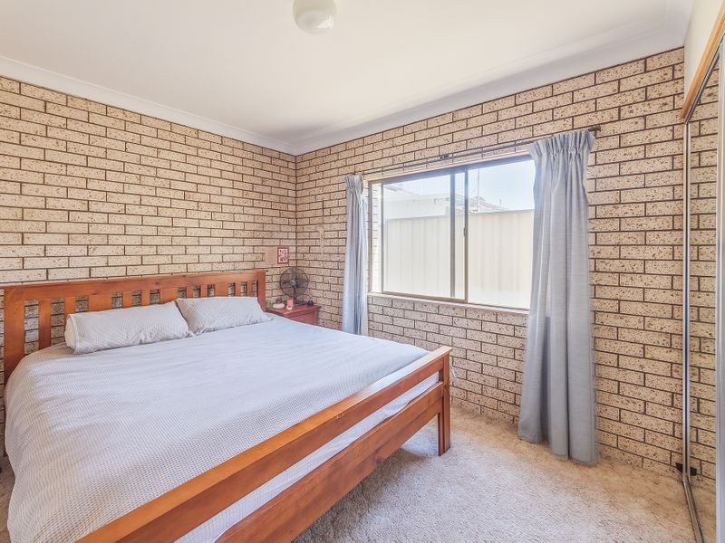 1 Newcombe Street, Cowra NSW 2794