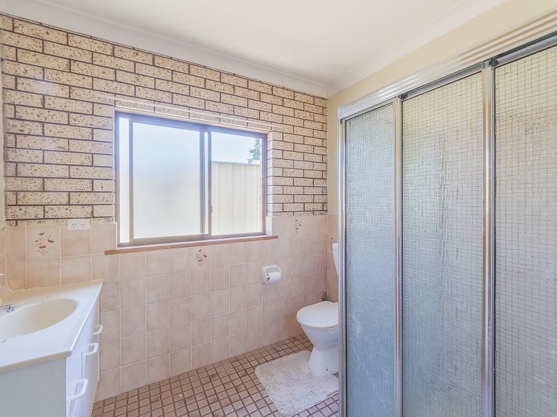1 Newcombe Street, Cowra NSW 2794