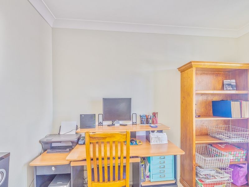6 Allambie Place, Cowra NSW 2794