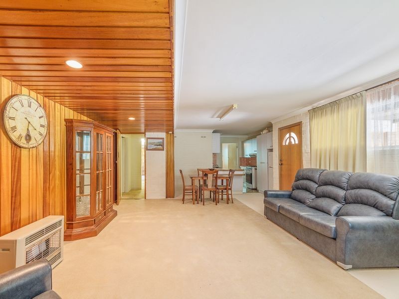 20 Berowra Street, Cowra NSW 2794