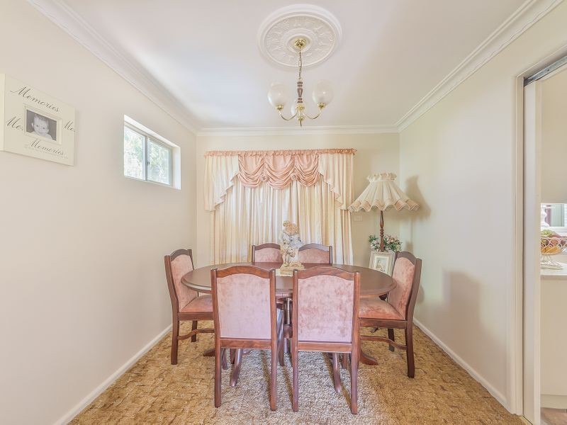 20 Berowra Street, Cowra NSW 2794