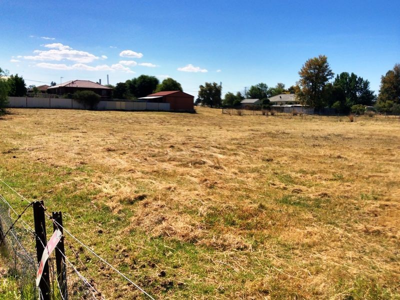 4 Hassan Street, Cowra NSW 2794