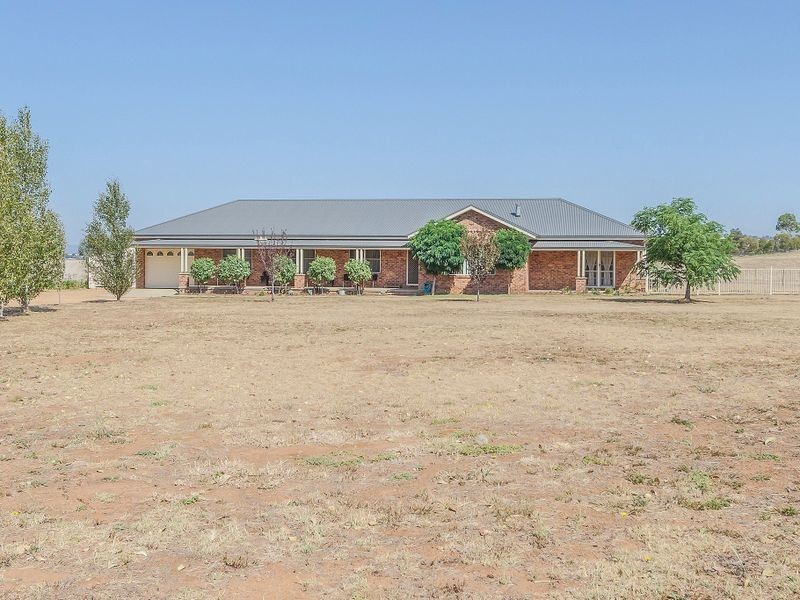 265 Camp Road, Cowra NSW 2794