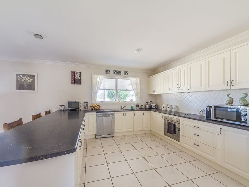 265 Camp Road, Cowra NSW 2794