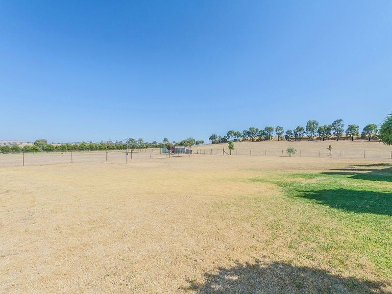 265 Camp Road, Cowra NSW 2794