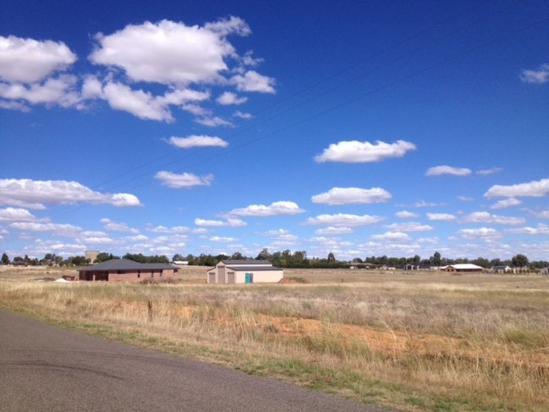 30 Calare Street, Cowra NSW 2794