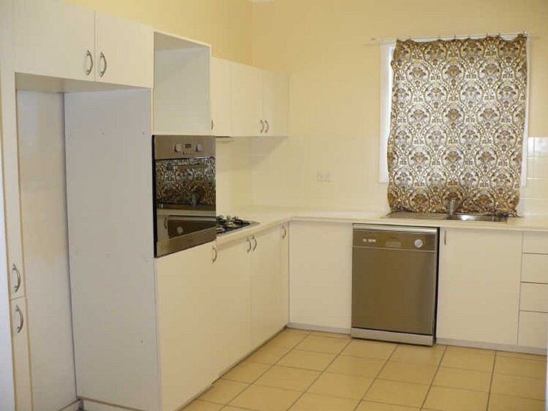 17 Nelson Street, Cowra NSW 2794
