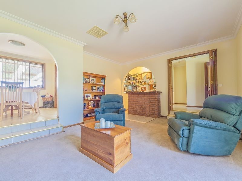 22 Hanna Street, Cowra NSW 2794