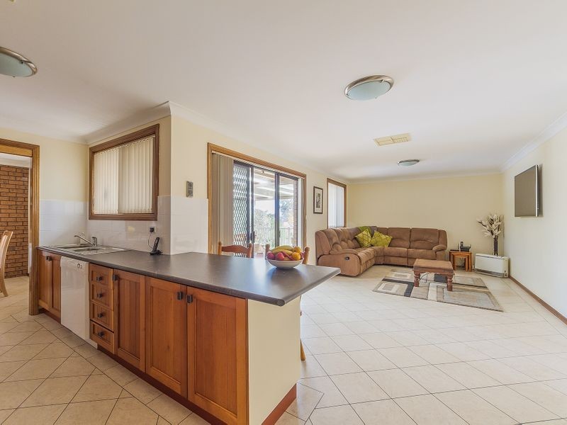 22 Hanna Street, Cowra NSW 2794