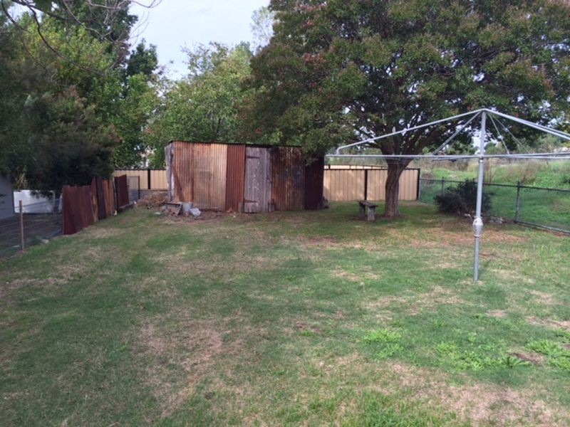 65 Brougham Street, Cowra NSW 2794