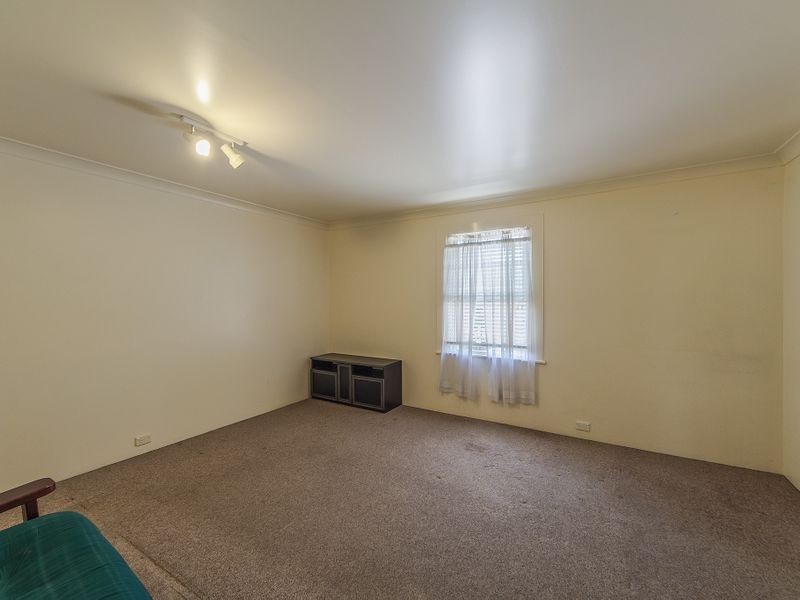 5 Kendal Street, Cowra NSW 2794
