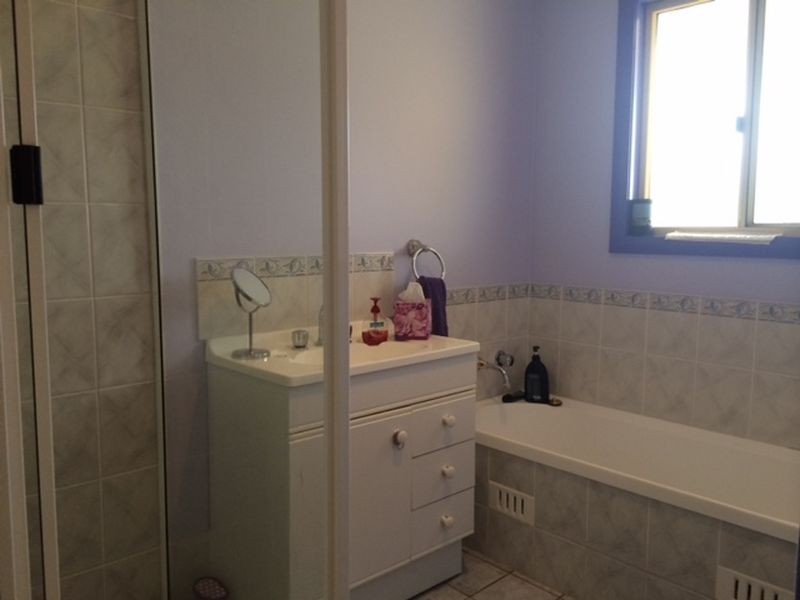 77 – 79 Robinson Street (Woodstock), Cowra NSW 2794