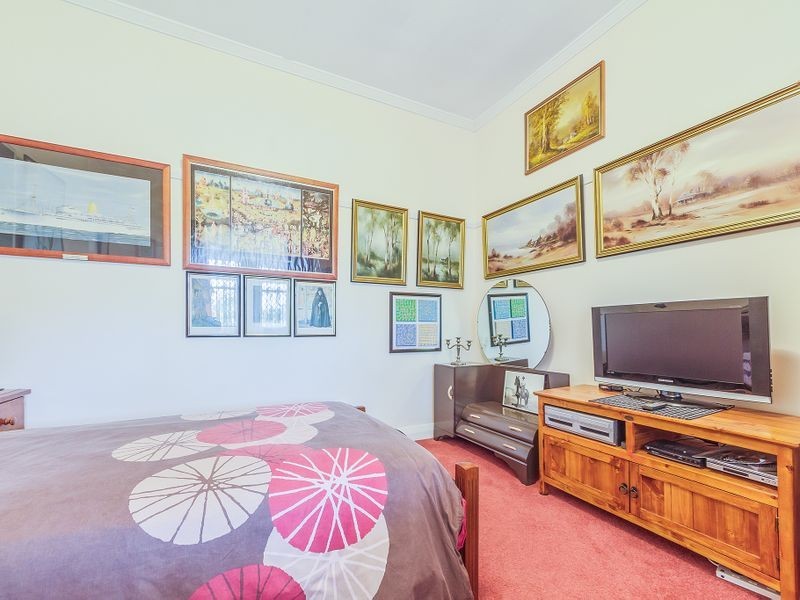 53 Darling Avenue, Cowra NSW 2794