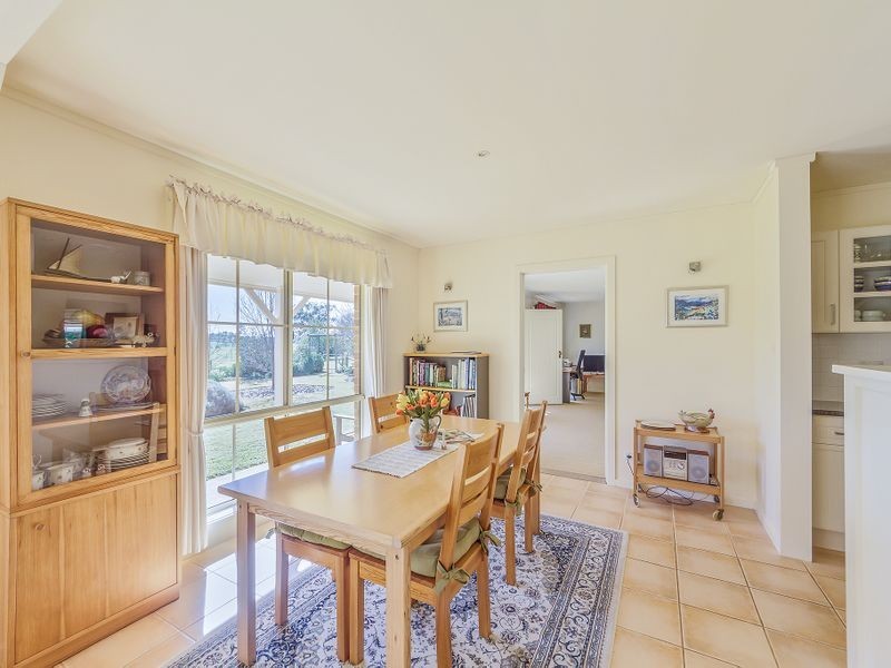 27 Battalion Drive, Cowra NSW 2794