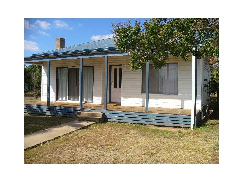 29 Lee, Cowra NSW 2794