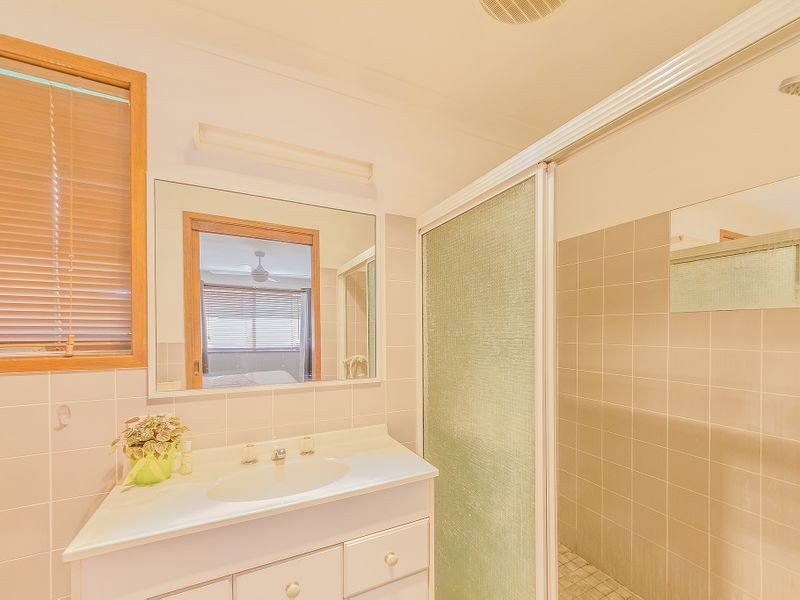 32 Taronga Drive, Cowra NSW 2794