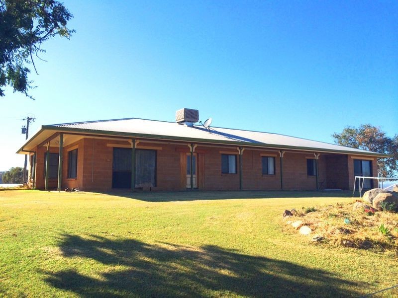 1518 Darby’s Falls Road, Cowra NSW 2794