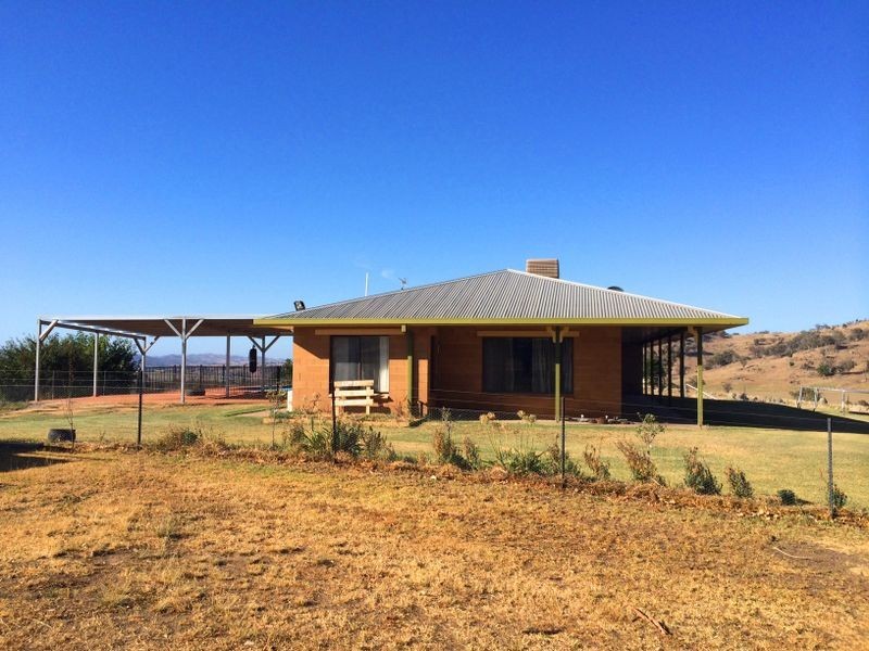 1518 Darby’s Falls Road, Cowra NSW 2794