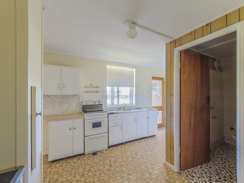 82 Macquarie Street, Cowra NSW 2794