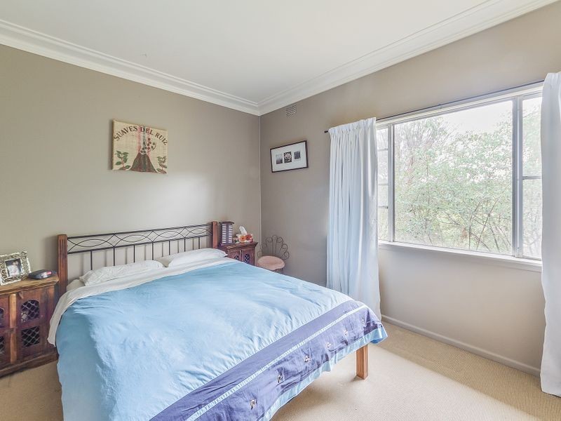 20 Henderson Street, Cowra NSW 2794