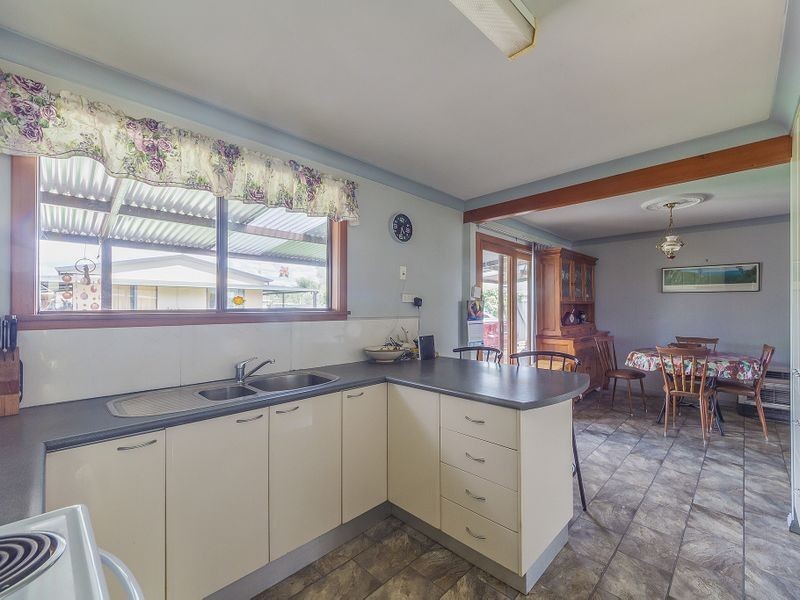 5 Victor Street, Cowra NSW 2794