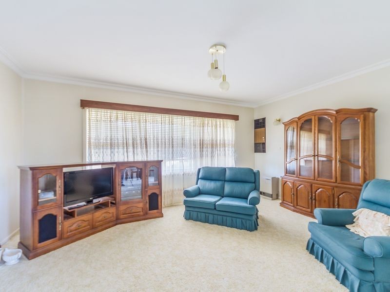 40 Hanna Street, Cowra NSW 2794